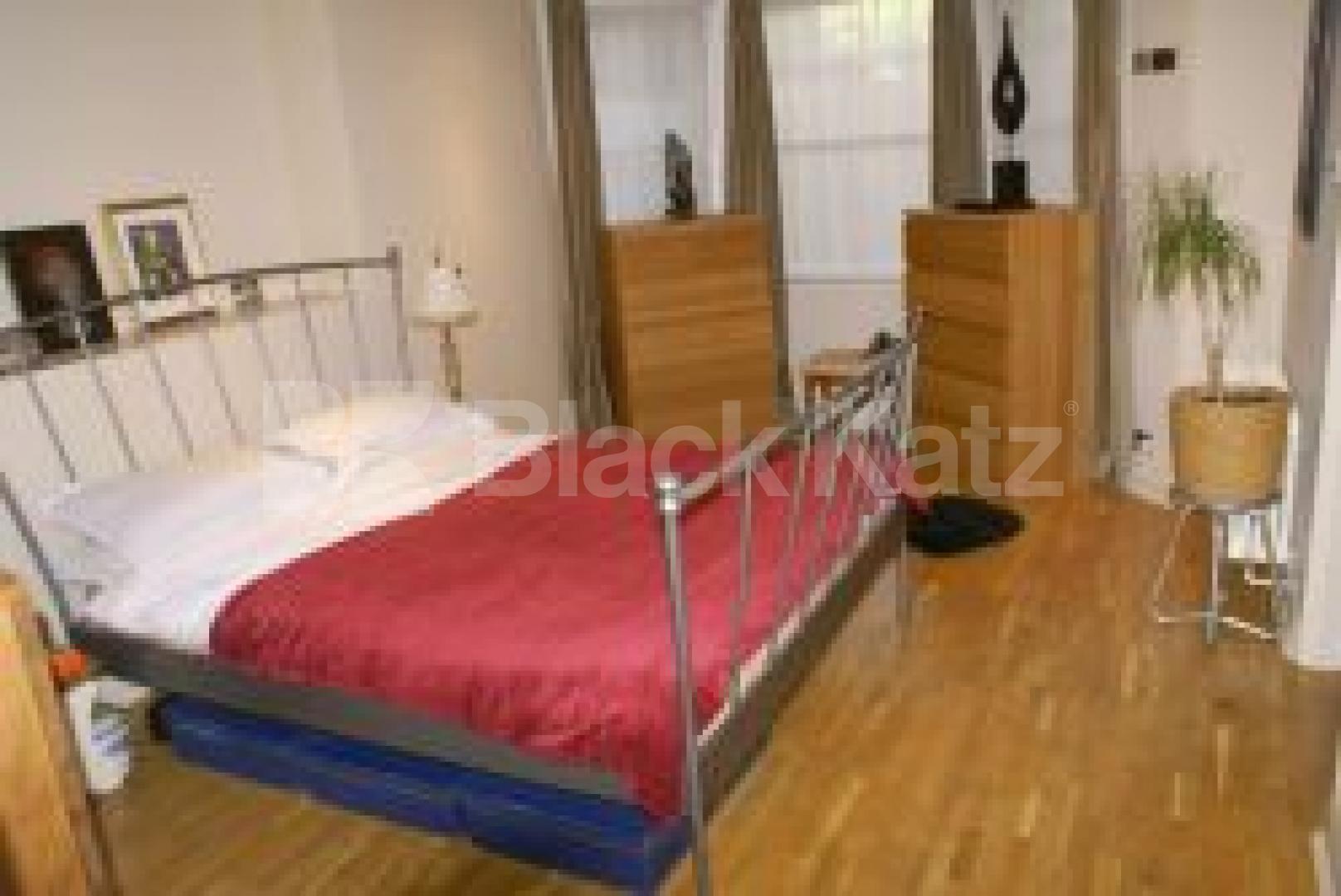 			New Instrction, 2 Bedroom, 1 bath, 1 reception Flat			 Cambridge Gardens, LADBROKE GROVE W10